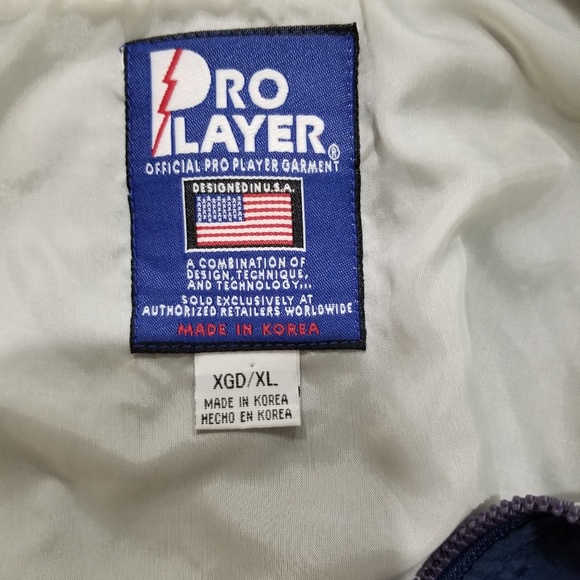 Dolphins men  jacket,  size XL. - Picture 4 of 7